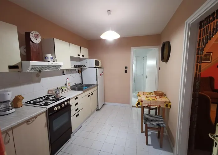 Сasa de vacaciones Erika Centrumban Balatonkeresztúr